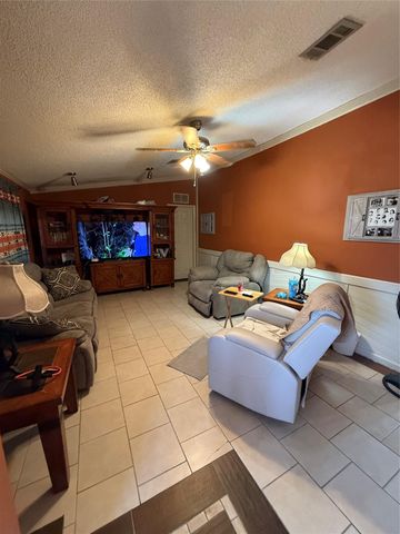 321 Tennyson Street, Dickinson, TX 77539