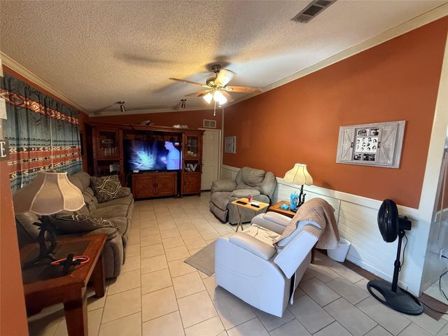 321 Tennyson Street, Dickinson, TX 77539