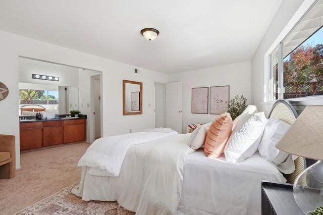 228 Auburn Avenue, Santa Cruz, CA 95060