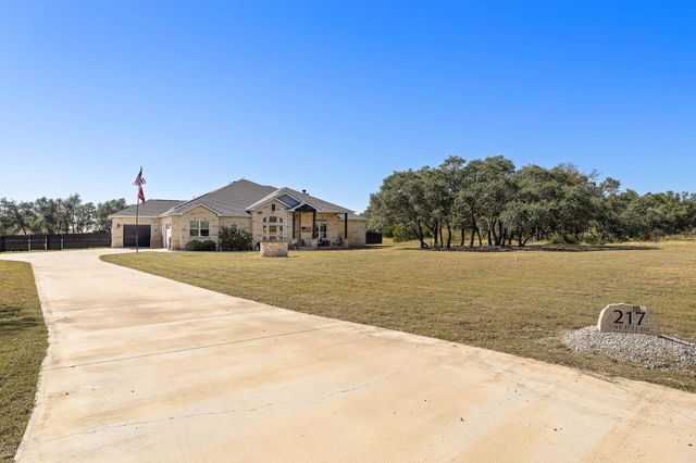 217 Oak Hill DR, Liberty Hill, TX 78642