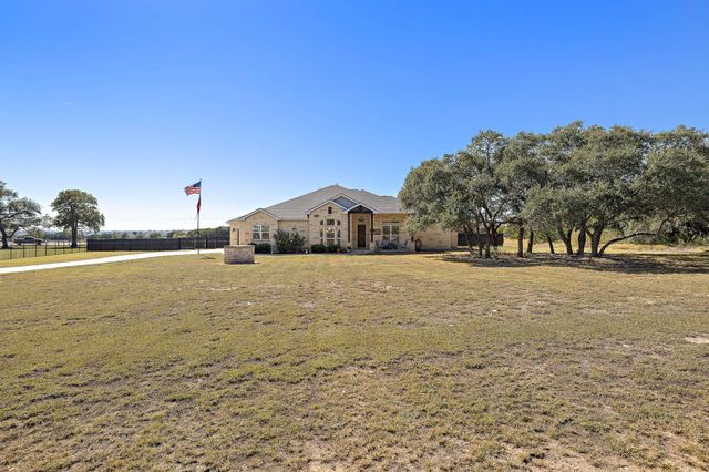 217 Oak Hill DR, Liberty Hill, TX 78642