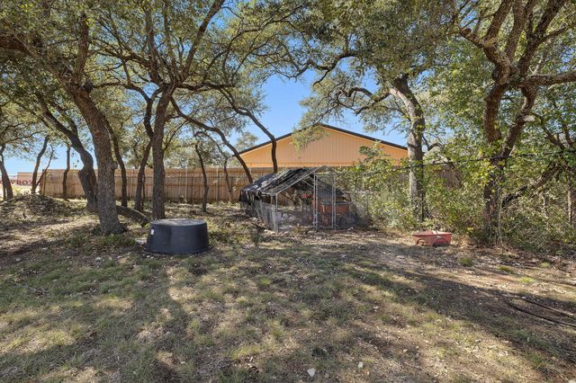 217 Oak Hill DR, Liberty Hill, TX 78642