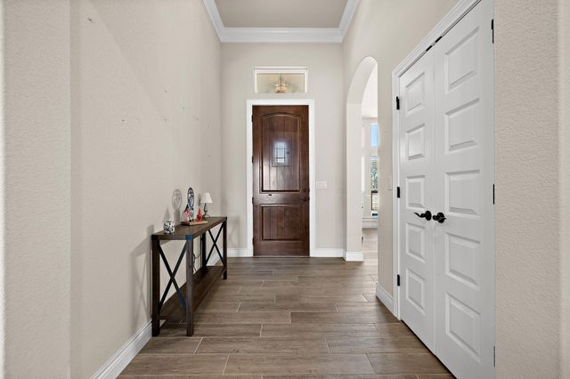 217 Oak Hill DR, Liberty Hill, TX 78642