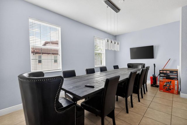 2561 SW 119th Way 1608, Miramar, FL 33025