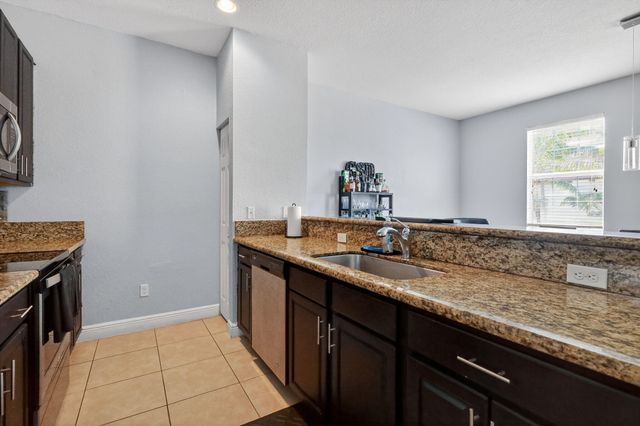 2561 SW 119th Way 1608, Miramar, FL 33025