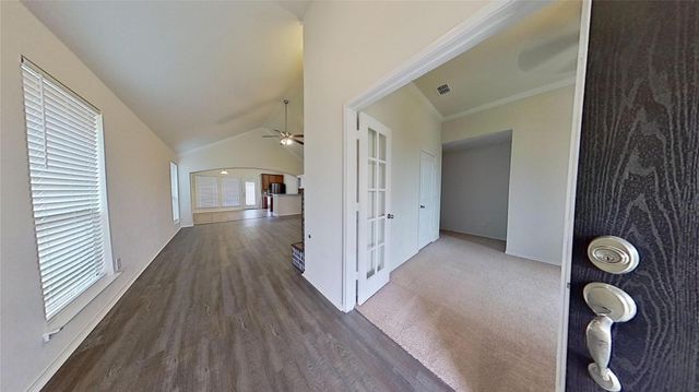 109 N Henrietta Street, Ferris, TX 75125