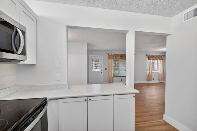 4996 Sable Pine Circle C1, West Palm Beach, FL 33417