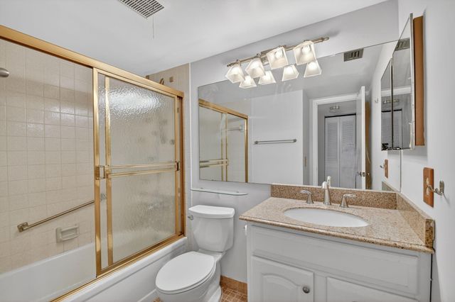 4996 Sable Pine Circle C1, West Palm Beach, FL 33417