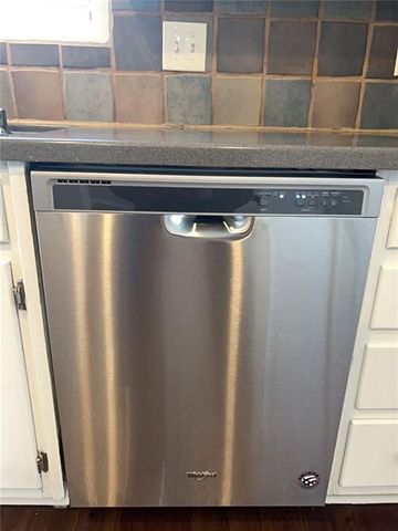 2754 Georgian Terrace, Marietta, GA 30068