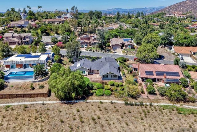 17709 Saint Andrews, Poway, CA 92064