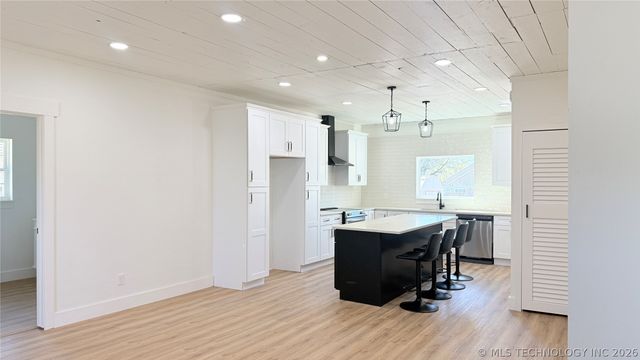 3601 Country Club Drive, Muskogee, OK 74403