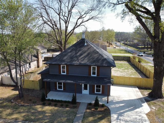 3601 Country Club Drive, Muskogee, OK 74403