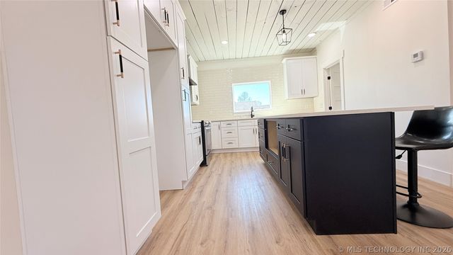 3601 Country Club Drive, Muskogee, OK 74403