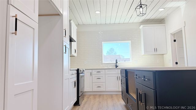 3601 Country Club Drive, Muskogee, OK 74403