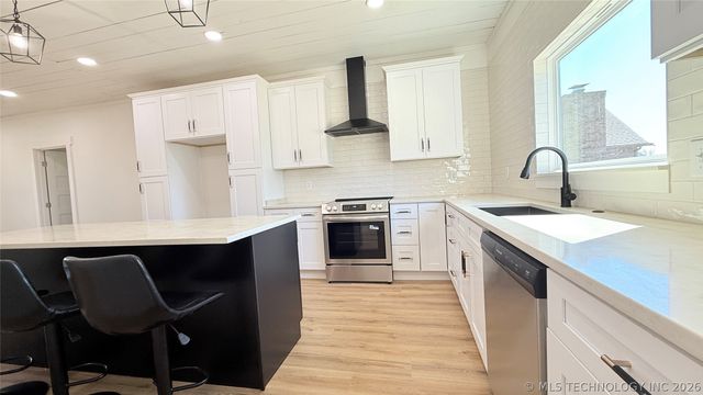 3601 Country Club Drive, Muskogee, OK 74403