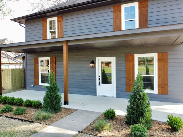 3601 Country Club Drive, Muskogee, OK 74403