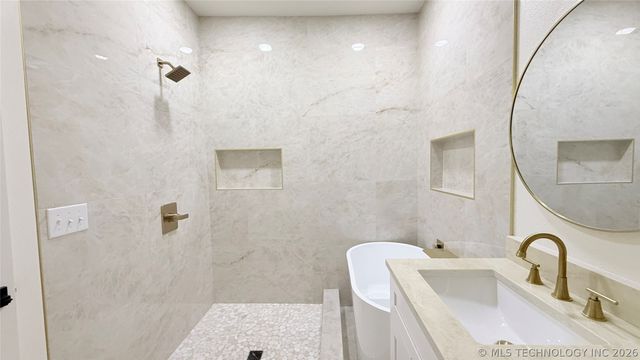 3601 Country Club Drive, Muskogee, OK 74403