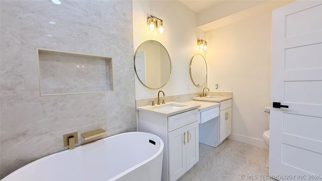 3601 Country Club Drive, Muskogee, OK 74403