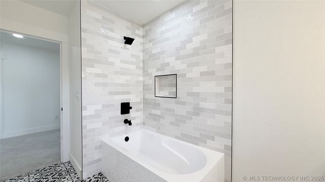 3601 Country Club Drive, Muskogee, OK 74403