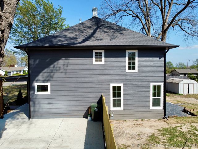 3601 Country Club Drive, Muskogee, OK 74403