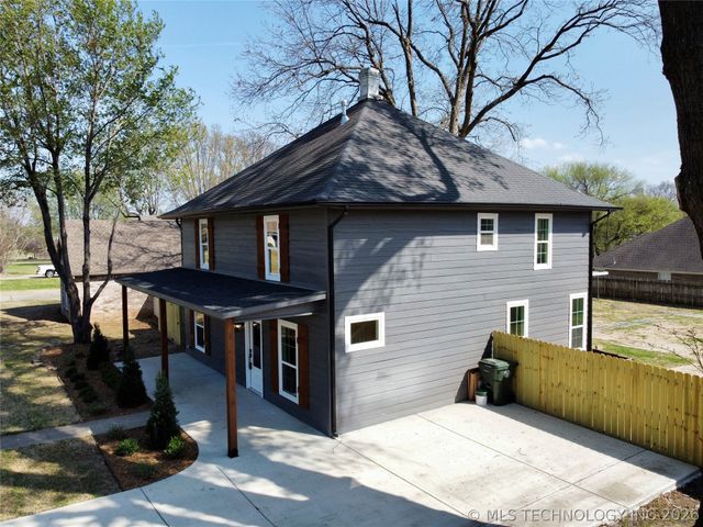 3601 Country Club Drive, Muskogee, OK 74403