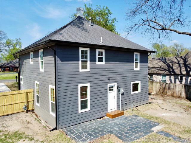 3601 Country Club Drive, Muskogee, OK 74403