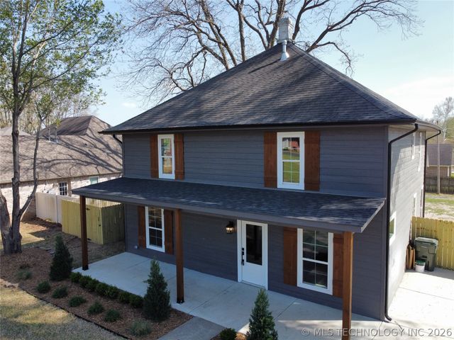 3601 Country Club Drive, Muskogee, OK 74403