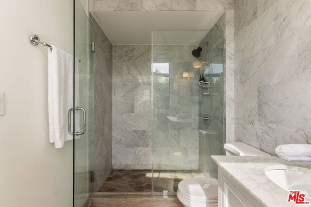 645 N Hayworth Avenue, Los Angeles, CA 90048