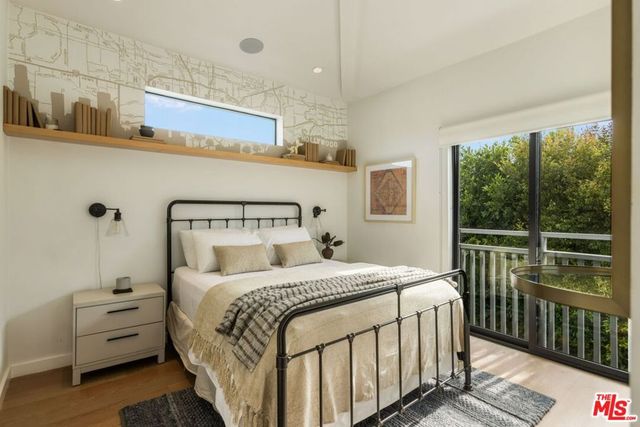 645 N Hayworth Avenue, Los Angeles, CA 90048