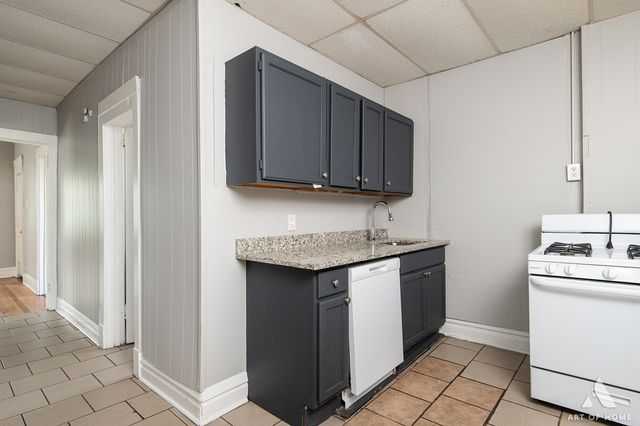 1229 E 71st Street, Chicago, IL 60619