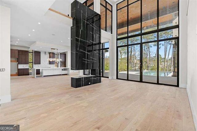 124 Woodlawn Drive NE, Marietta, GA 30067