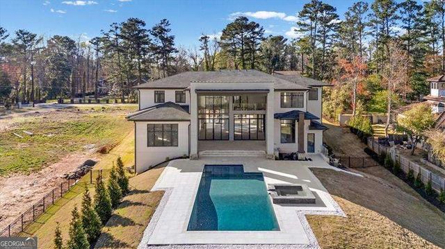 124 Woodlawn Drive NE, Marietta, GA 30067