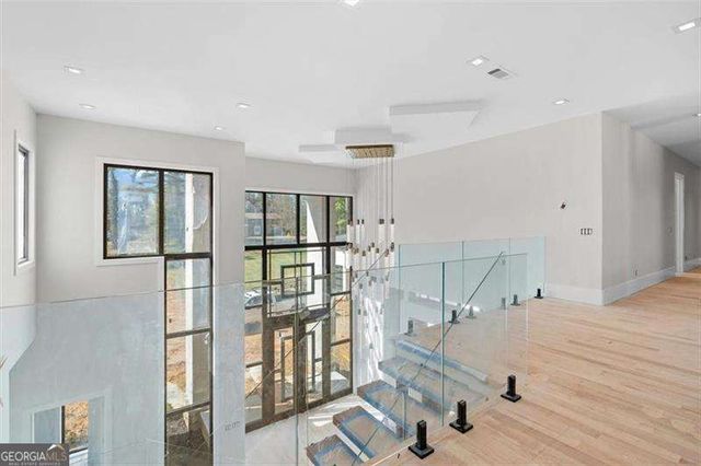 124 Woodlawn Drive NE, Marietta, GA 30067