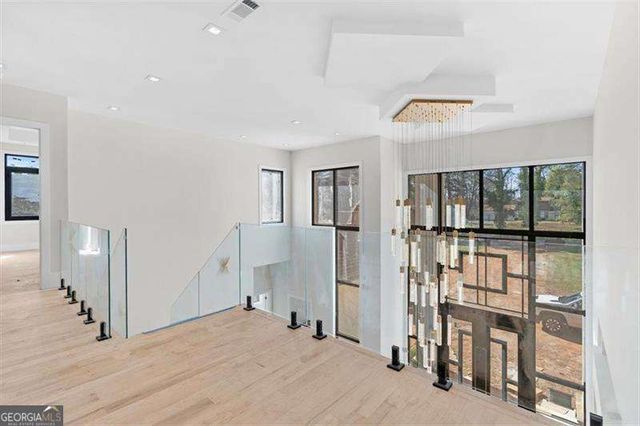 124 Woodlawn Drive NE, Marietta, GA 30067