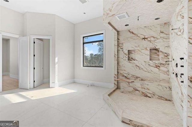 124 Woodlawn Drive NE, Marietta, GA 30067