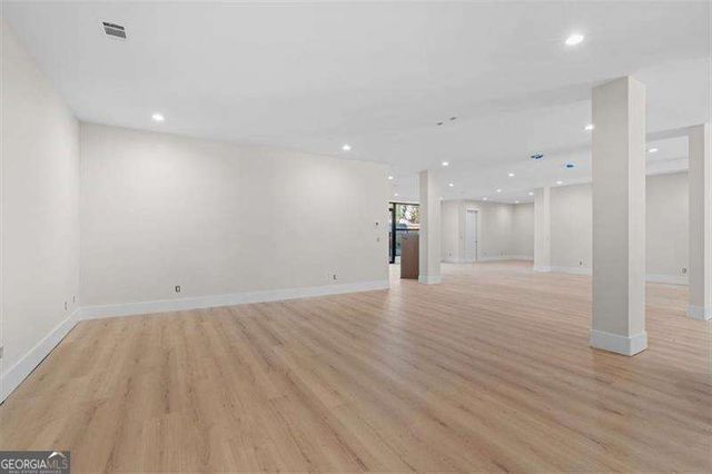 124 Woodlawn Drive NE, Marietta, GA 30067