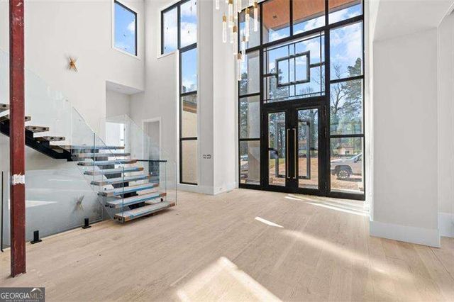 124 Woodlawn Drive NE, Marietta, GA 30067