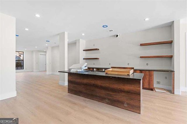 124 Woodlawn Drive NE, Marietta, GA 30067