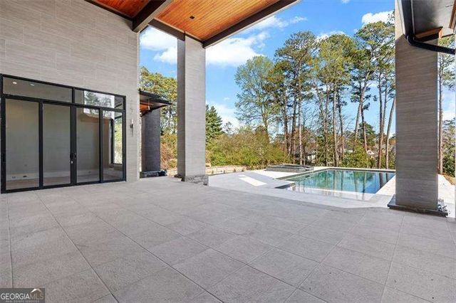 124 Woodlawn Drive NE, Marietta, GA 30067