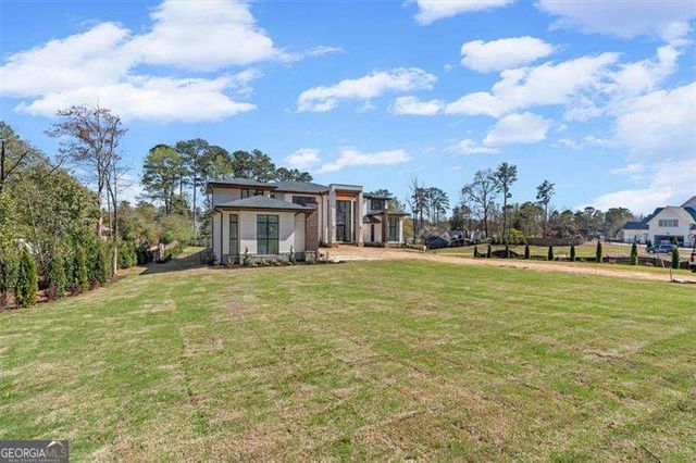 124 Woodlawn Drive NE, Marietta, GA 30067