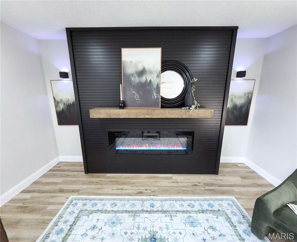 629 TAMARACH Drive, Edwardsville, IL 62025