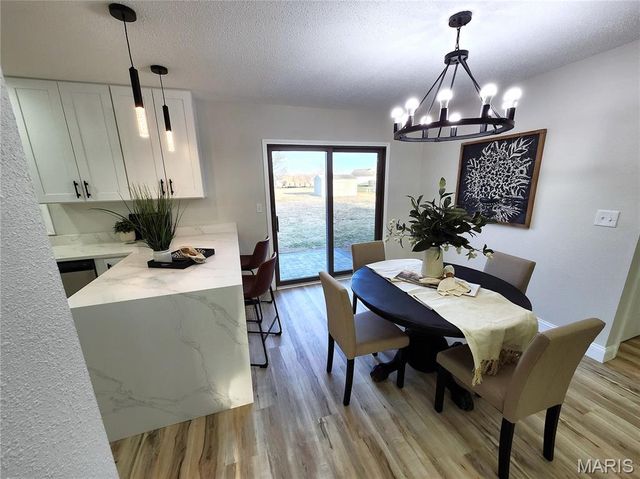 629 TAMARACH Drive, Edwardsville, IL 62025