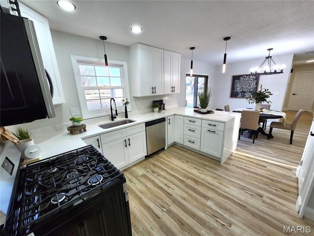 629 TAMARACH Drive, Edwardsville, IL 62025