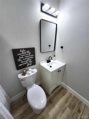 629 TAMARACH Drive, Edwardsville, IL 62025