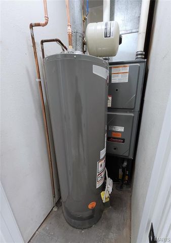 629 TAMARACH Drive, Edwardsville, IL 62025