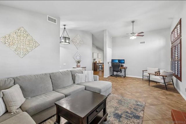 700 Baylor Ave, Bonita, CA 91902