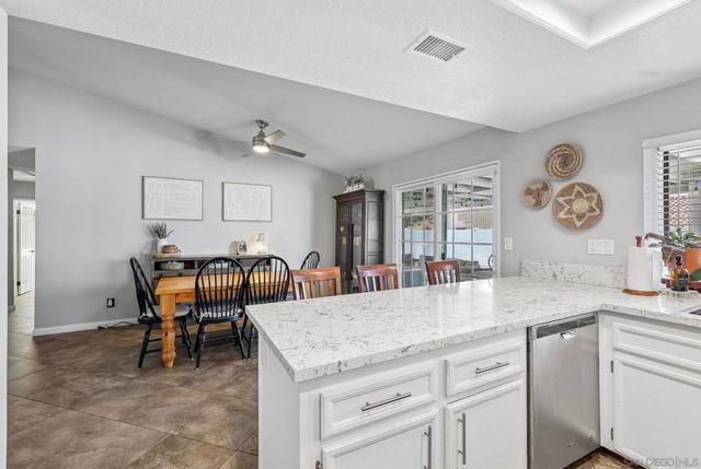 700 Baylor Ave, Bonita, CA 91902
