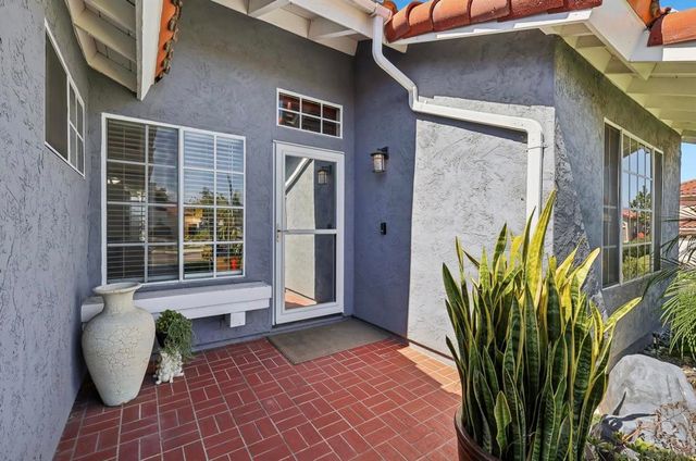 700 Baylor Ave, Bonita, CA 91902