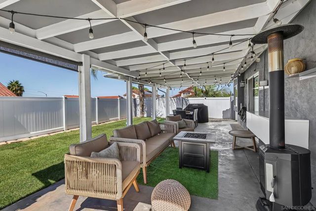 700 Baylor Ave, Bonita, CA 91902