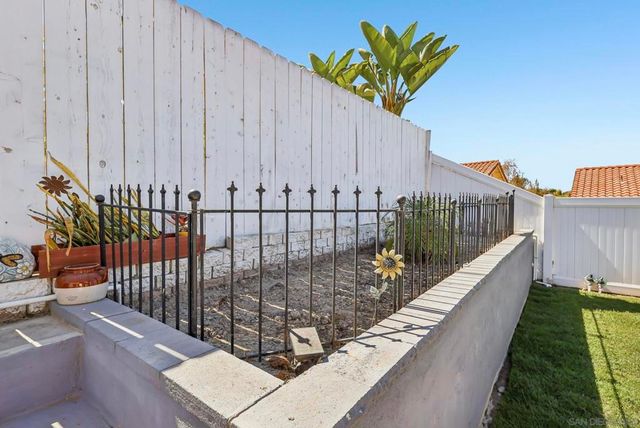 700 Baylor Ave, Bonita, CA 91902
